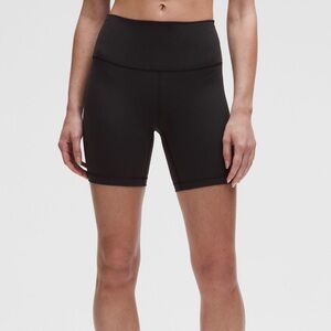 Lululemon Athletica Wunder Train High-Rise Short 6” camouflage